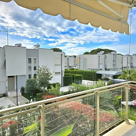 Nautical Dream - 161 Willa *