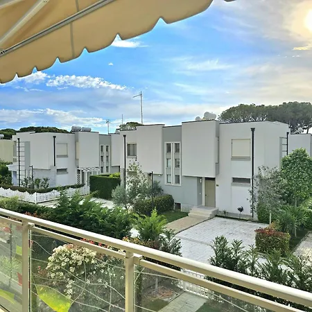 Nautical Dream - 161 Willa *