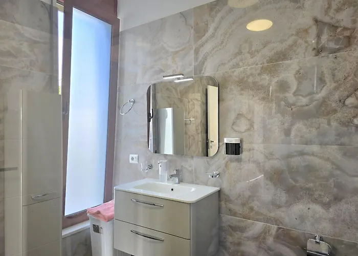 Nautical Dream - 161 *