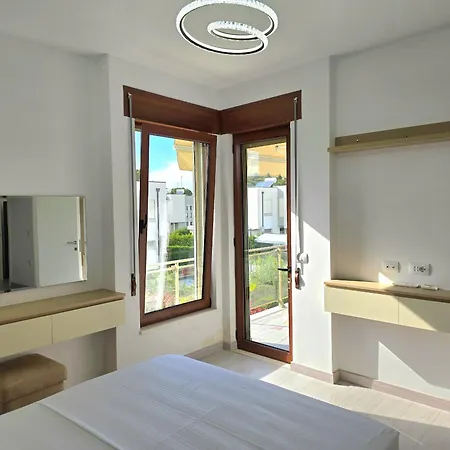 빌라 Nautical Dream - 161 Plazhi San Pietro